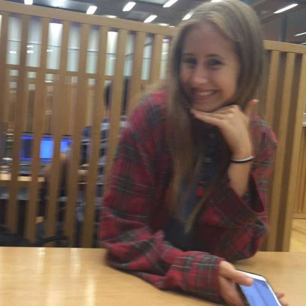 Meet your Posher, Stephanie